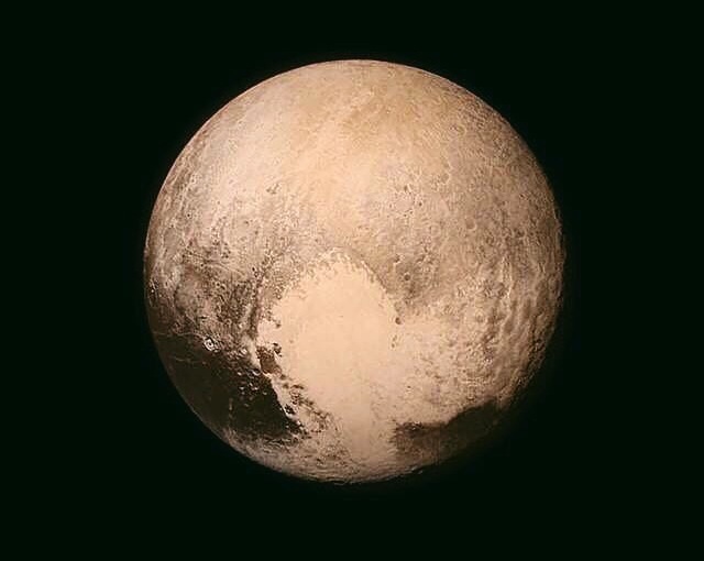 can we please just take a moment to appreciate pluto.